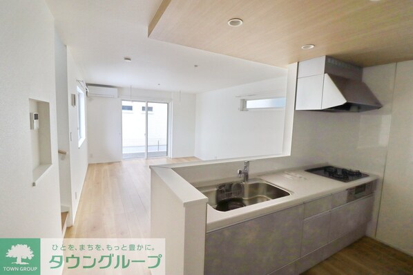 住吉町戸建1号棟の物件内観写真